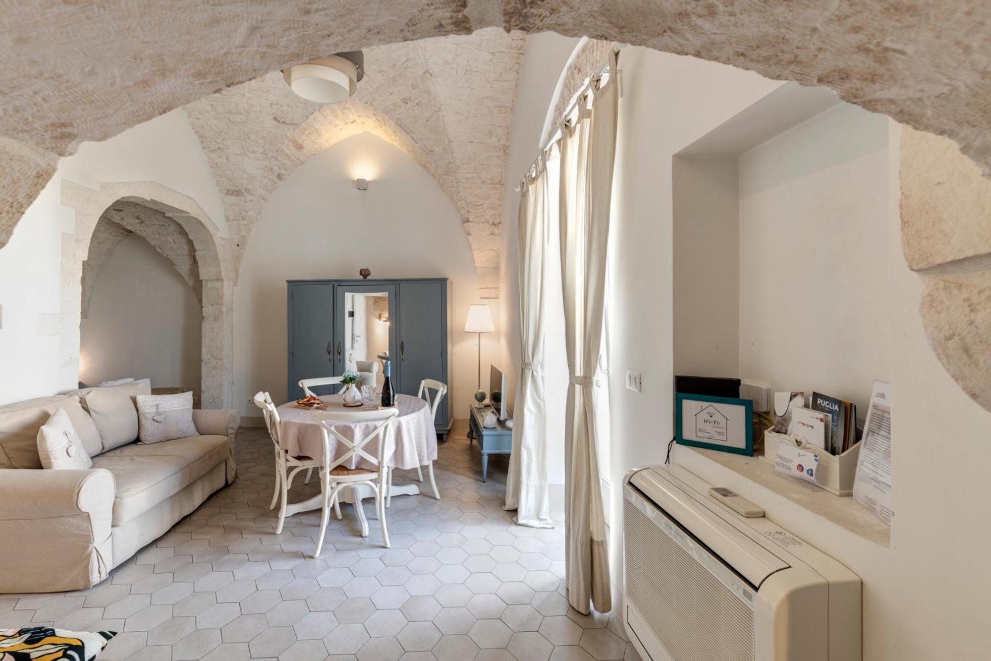 Ca'Milla Suite Home Остуни Экстерьер фото